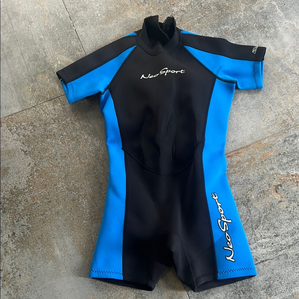 NeoSport Kids Swim Wetsuit - Black and Blue